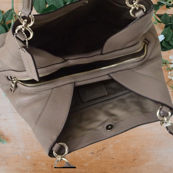 Coach gray pebbled carryall - Picture 2 of 10